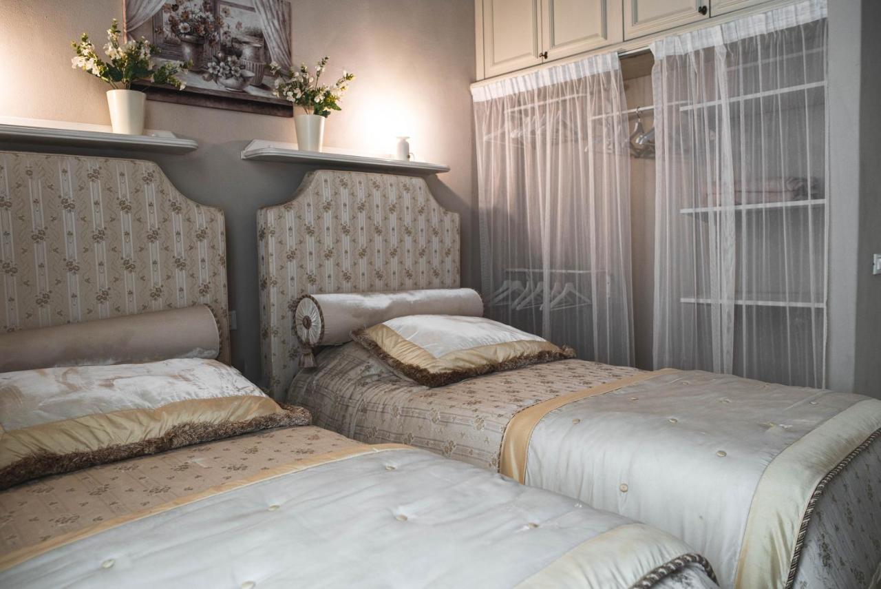 Belvedere Luxury Apartment, View On The Lucca Walls Ngoại thất bức ảnh