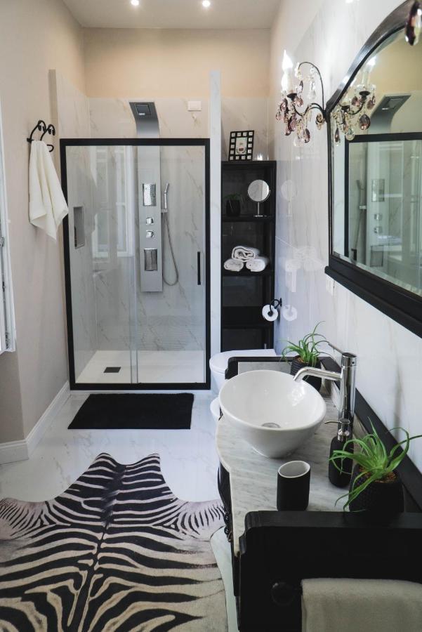 Belvedere Luxury Apartment, View On The Lucca Walls Ngoại thất bức ảnh